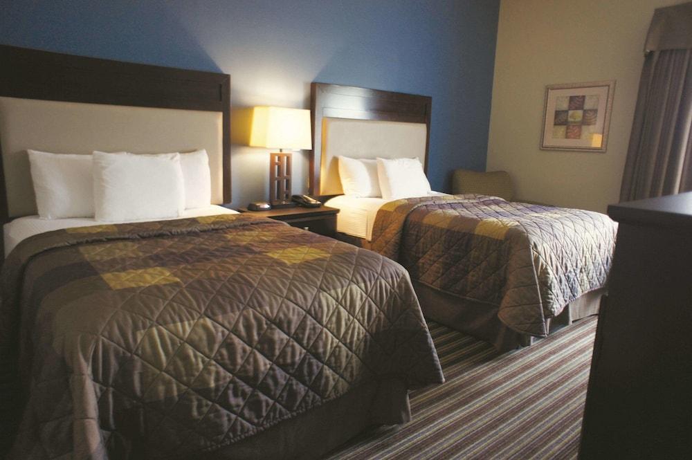 La Quinta Inn & Suites By Wyndham Broussard - Lafayette Area Екстер'єр фото