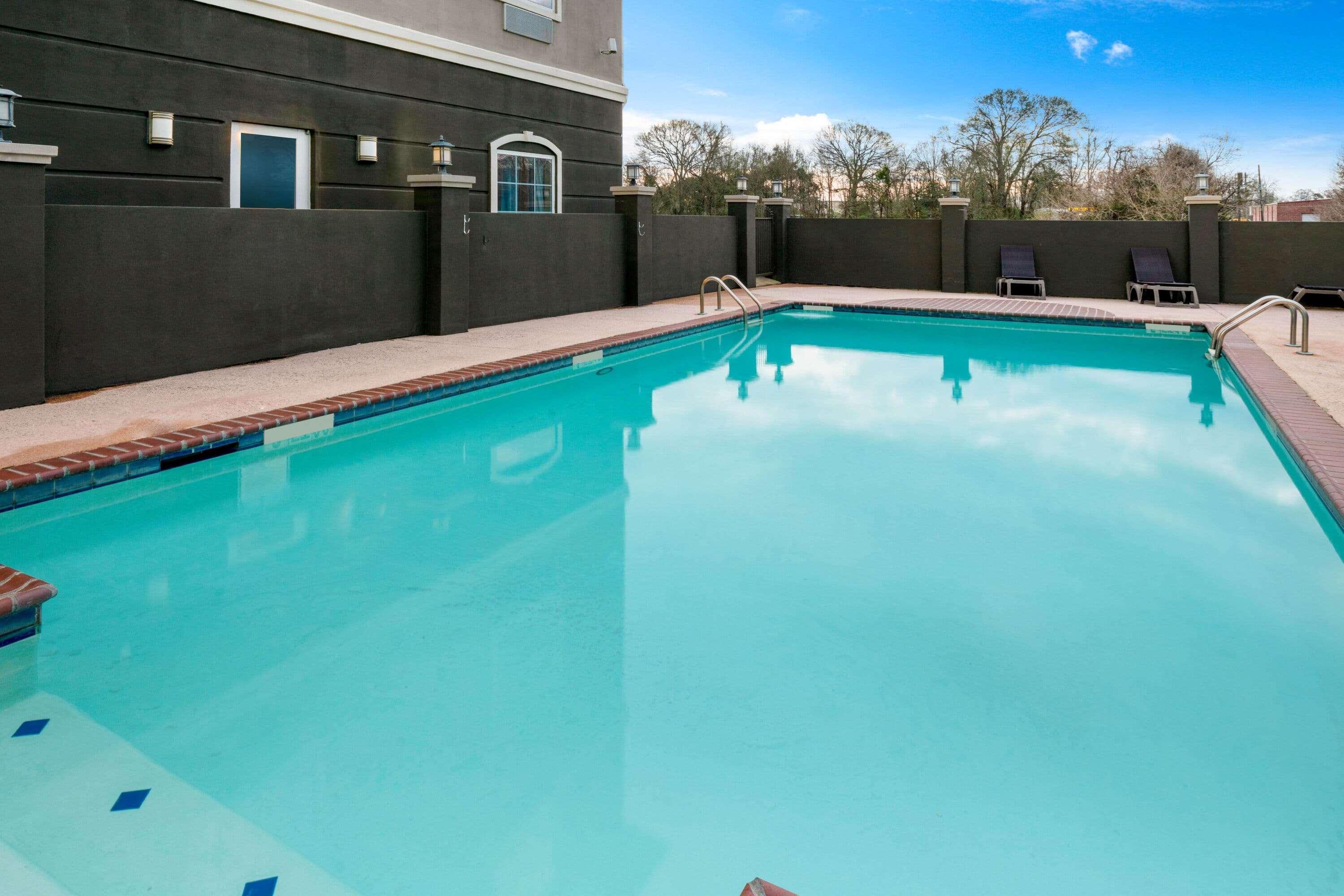 La Quinta Inn & Suites By Wyndham Broussard - Lafayette Area Екстер'єр фото